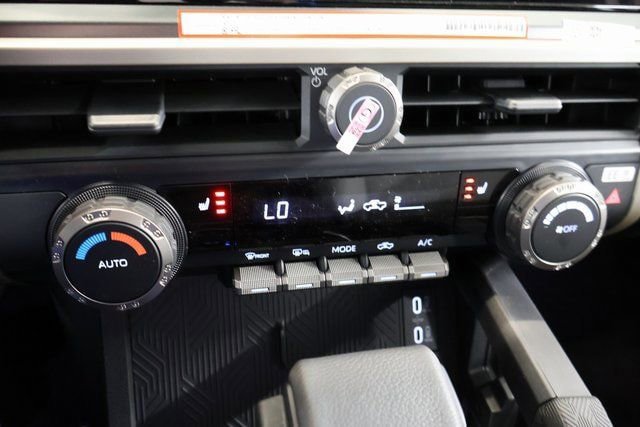 New 2025 Toyota Tacoma TRD Off-Road image 18