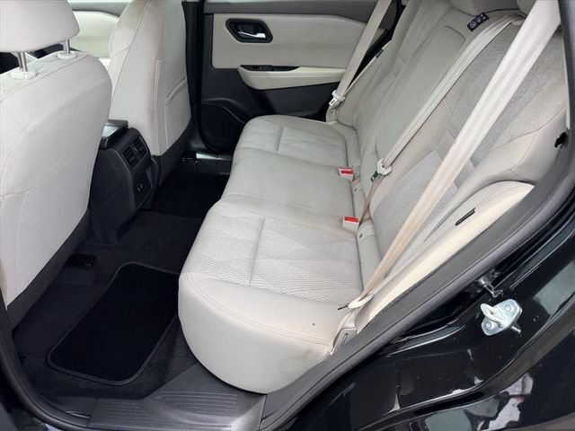 Used 2025 Nissan Rogue SV AWD/4WD image 10
