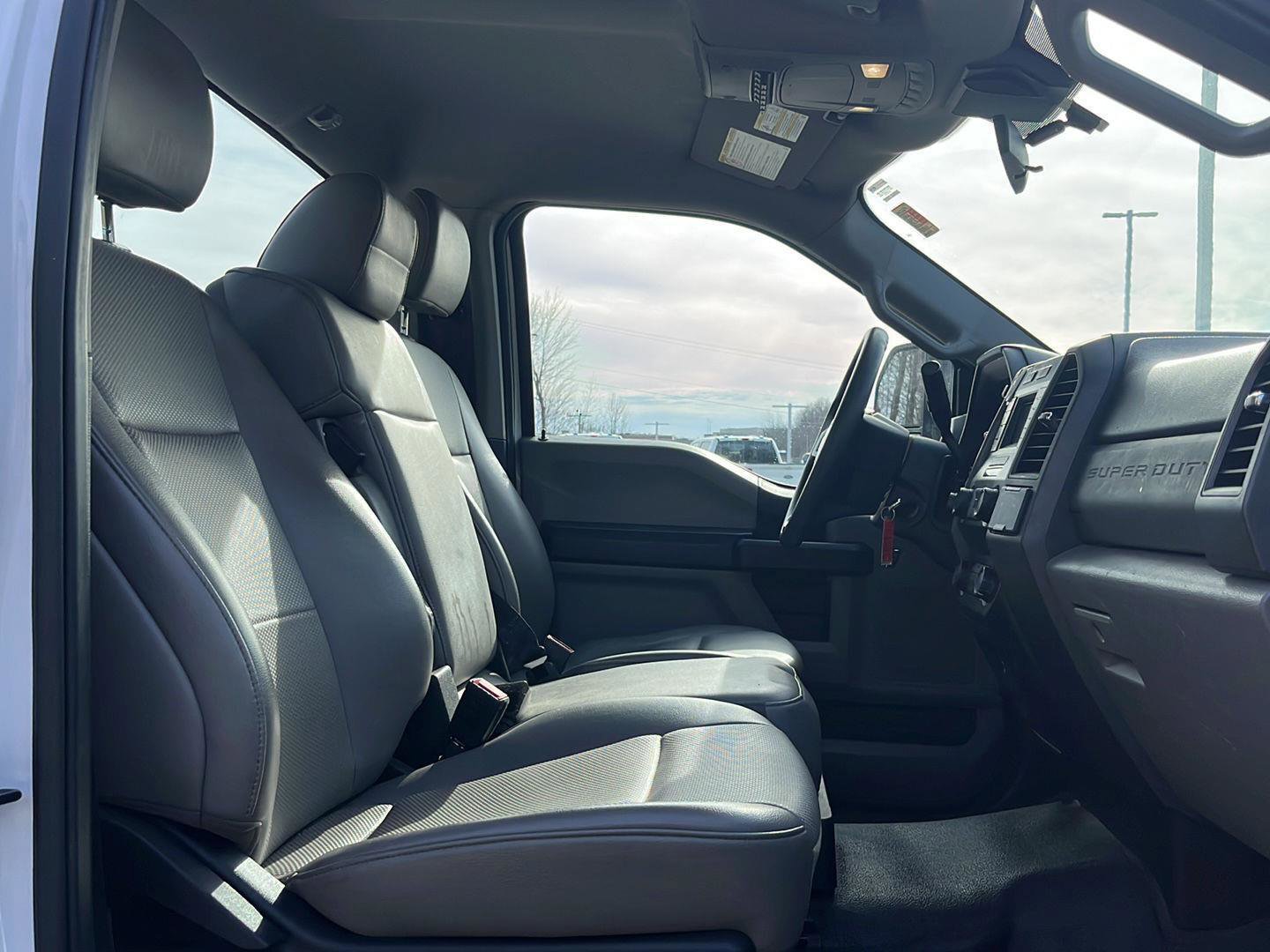 Used 2021 Ford F350 XL w/ Power Equipment Group image 18