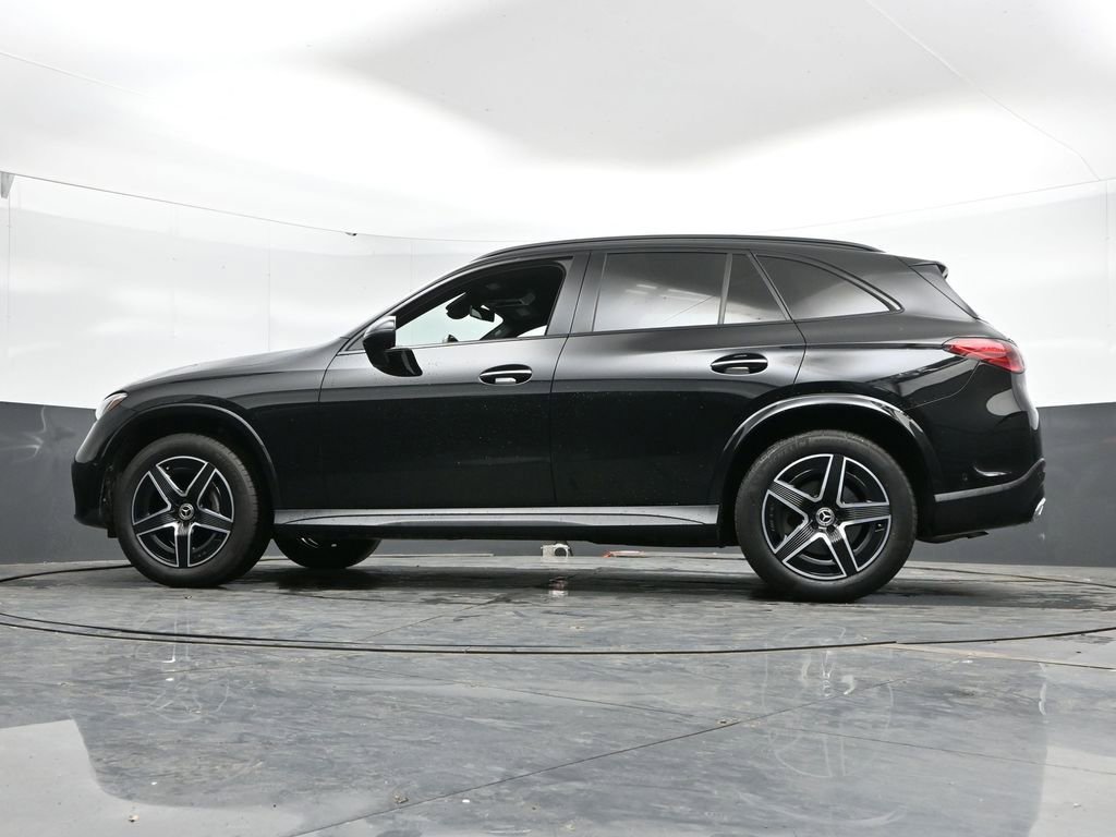 Used 2023 Mercedes-Benz GLC 300 image 40