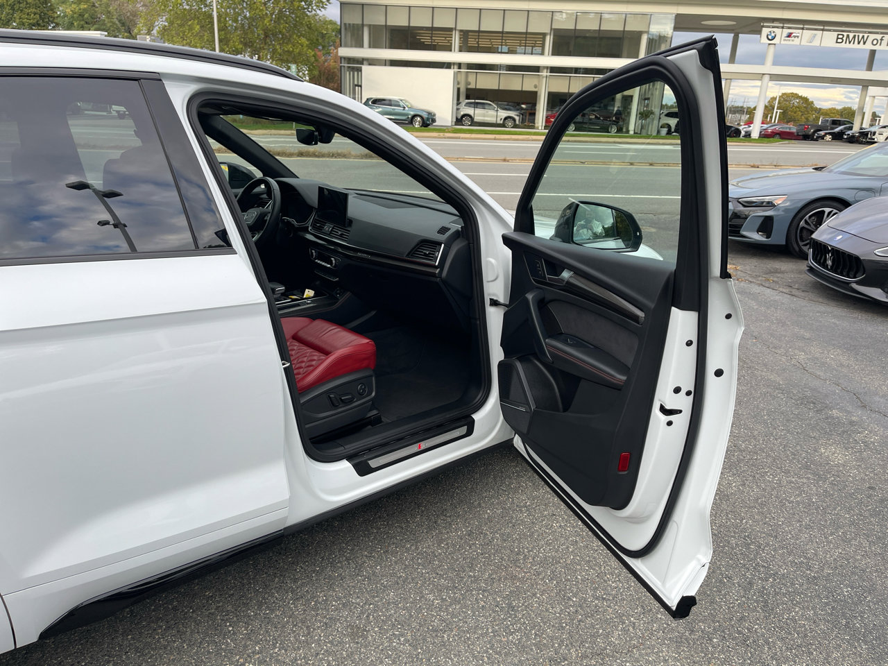 Used 2022 Audi SQ5 Premium Plus image 34