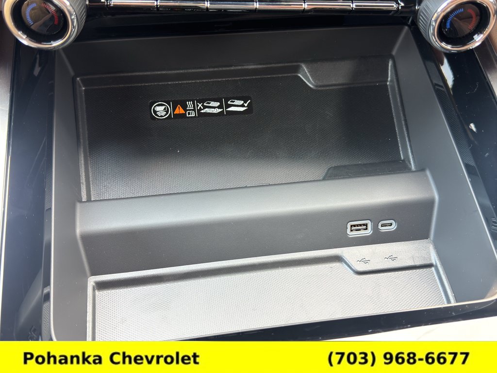 New 2026 Chevrolet Suburban High Country AWD/4WD image 15