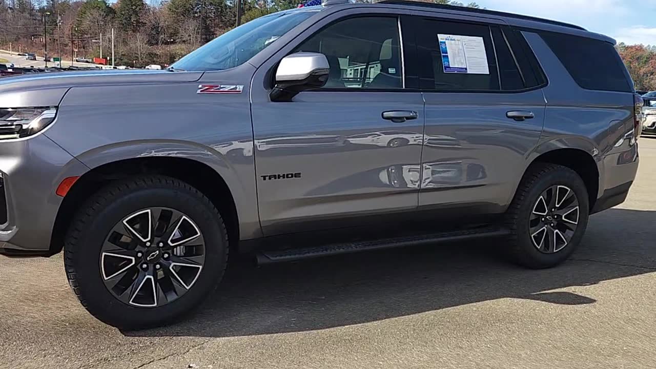 Used 2021 Chevrolet Tahoe Z71 w/ Z71 Signature Package image 4