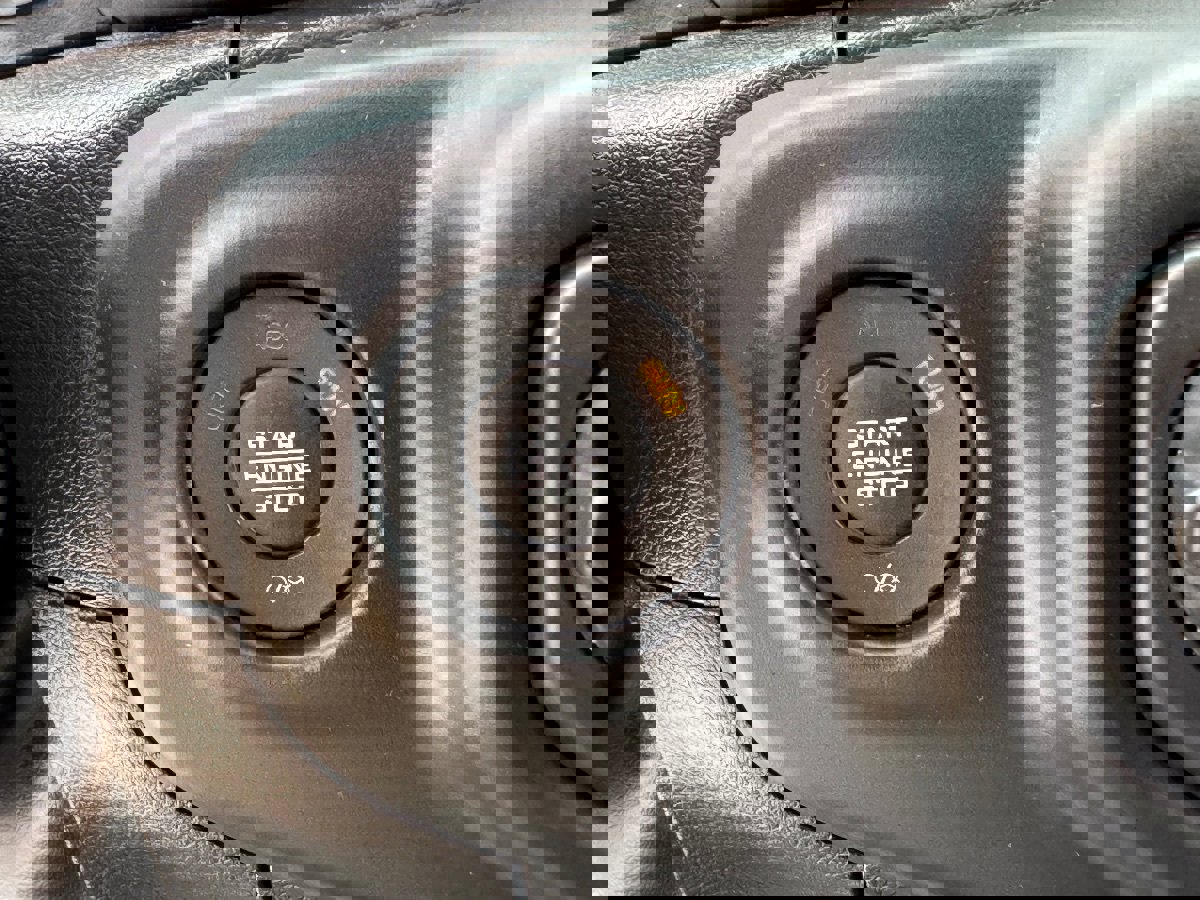 Used 2023 Jeep Wrangler Unlimited image 36