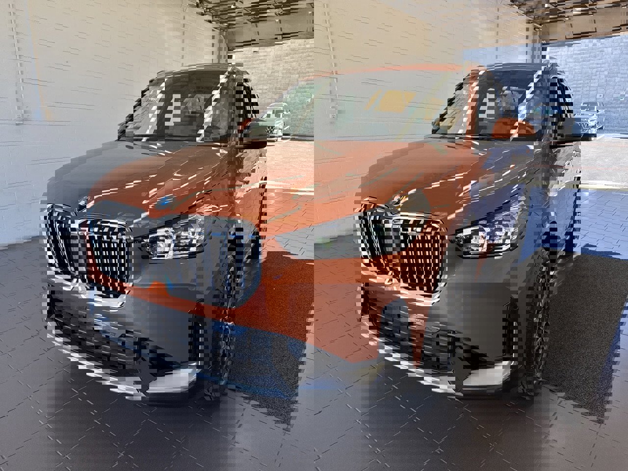 New 2025 BMW X1 xDrive28i w/ Technology Package image 3