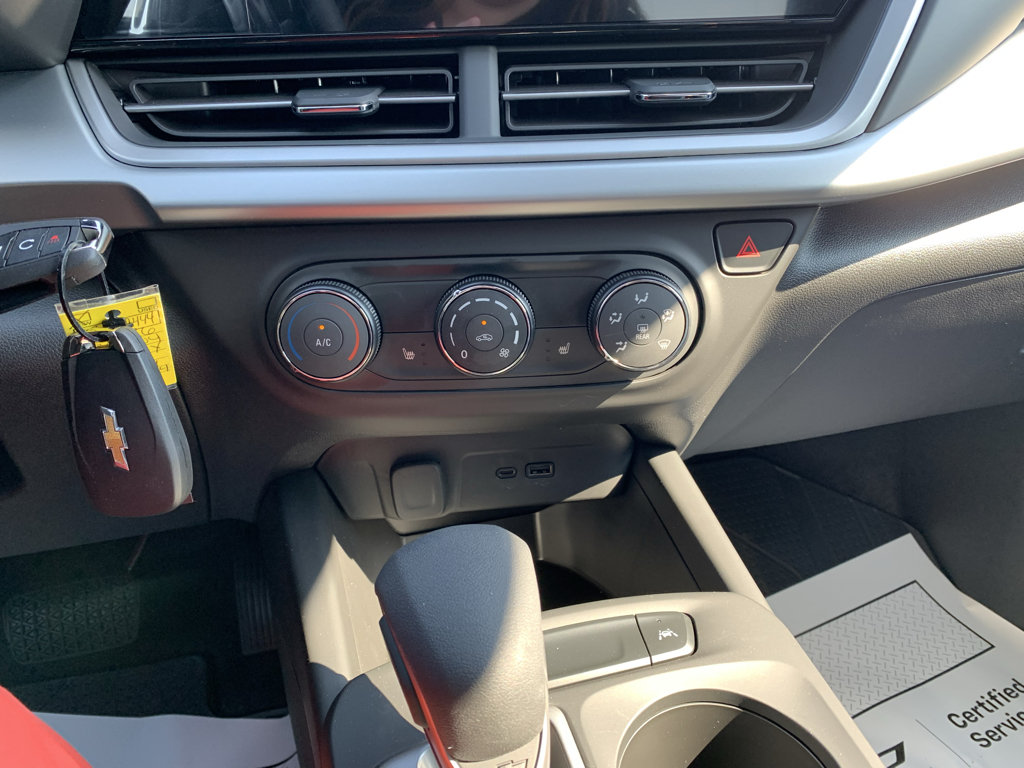 New 2026 Chevrolet Trax LS w/ LS Convenience Package FWD image 24