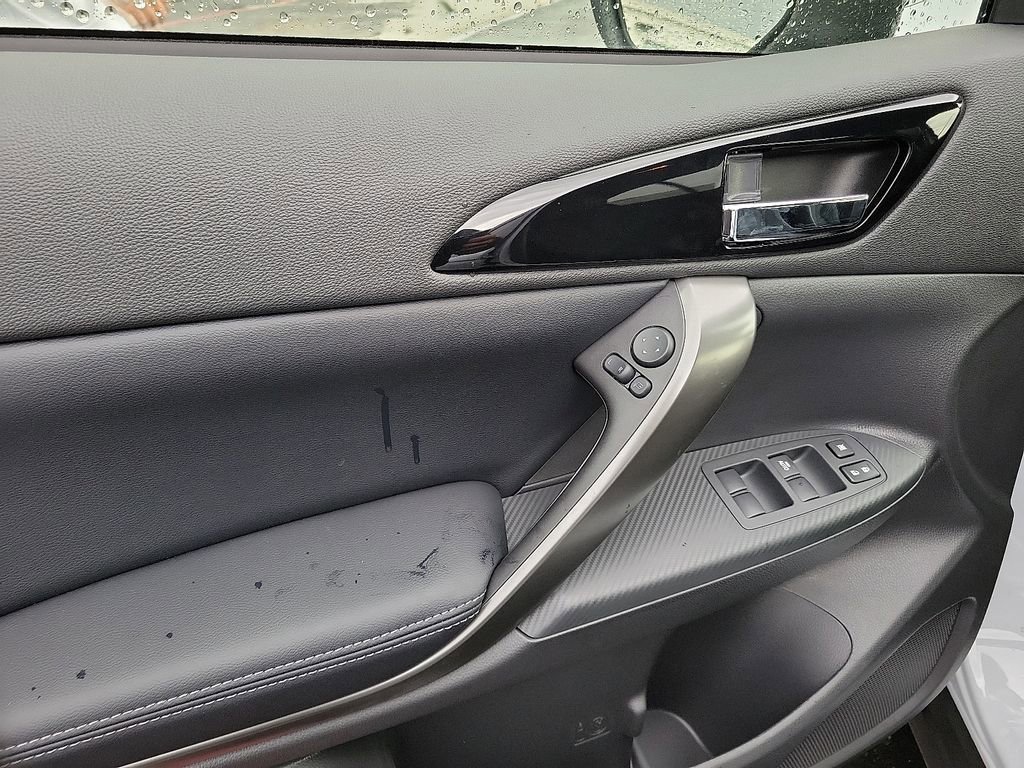 New 2026 Mitsubishi Eclipse Cross Black Edition image 9