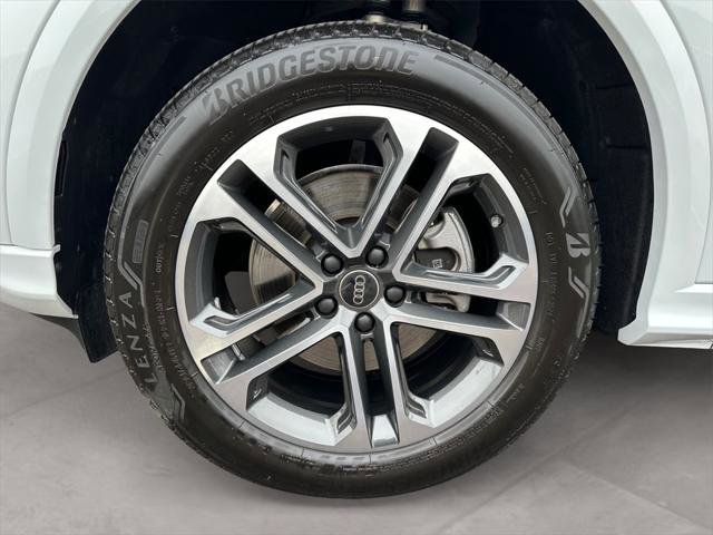 Certified 2025 Audi Q5 Premium w/ Convenience Package image 14