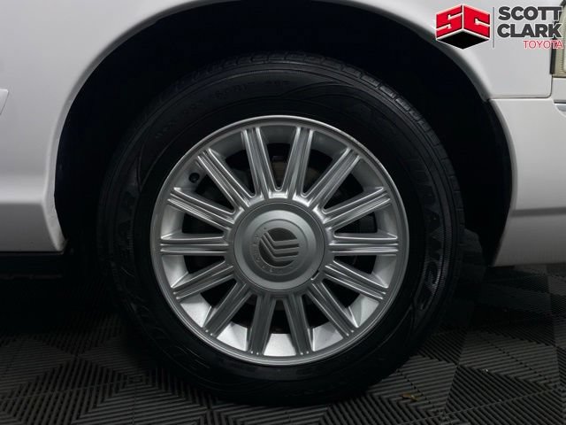 Used 2011 Mercury Grand Marquis LS RWD image 11