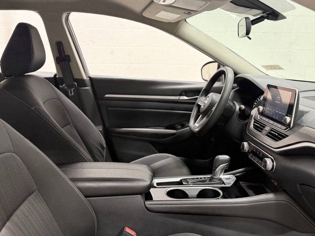 Used 2023 Nissan Altima 2.5 SV image 30
