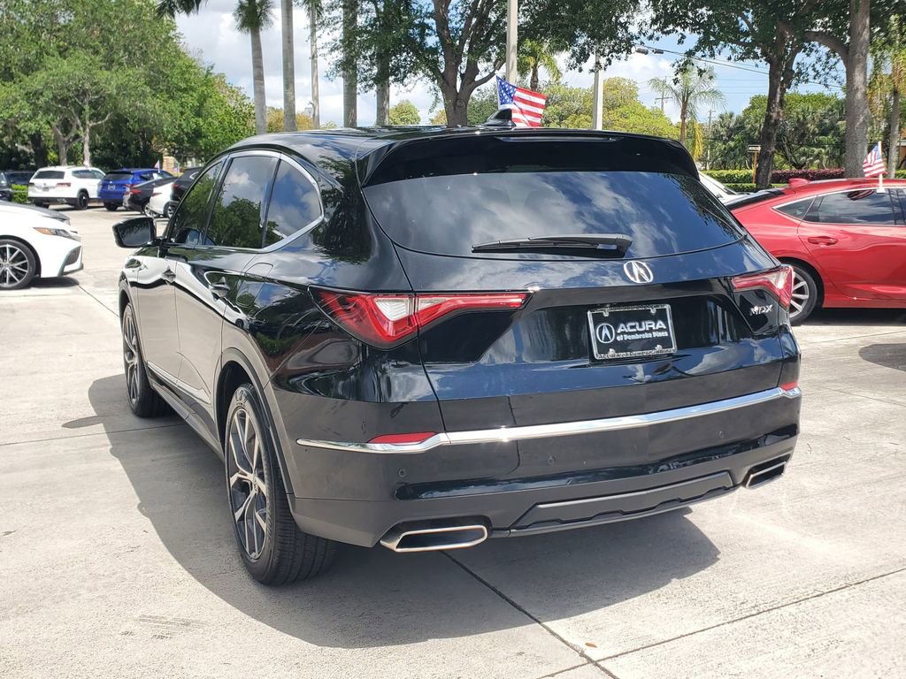 Certified 2024 Acura MDX FWD w/ Technology Package image 5