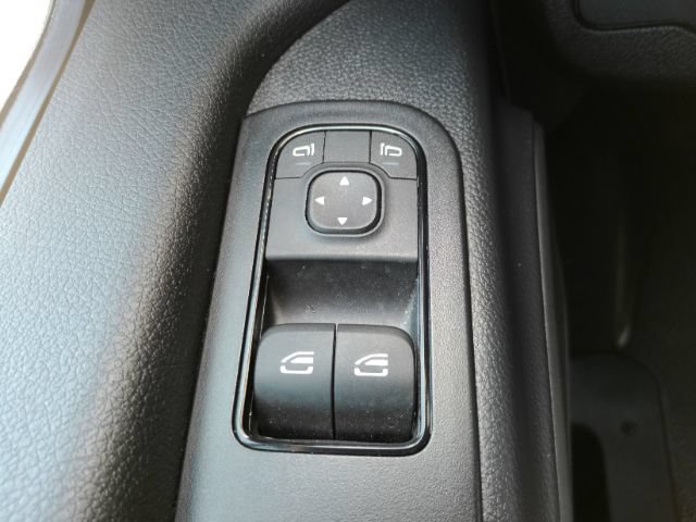 Used 2026 Mercedes-Benz Sprinter 2500 image 32