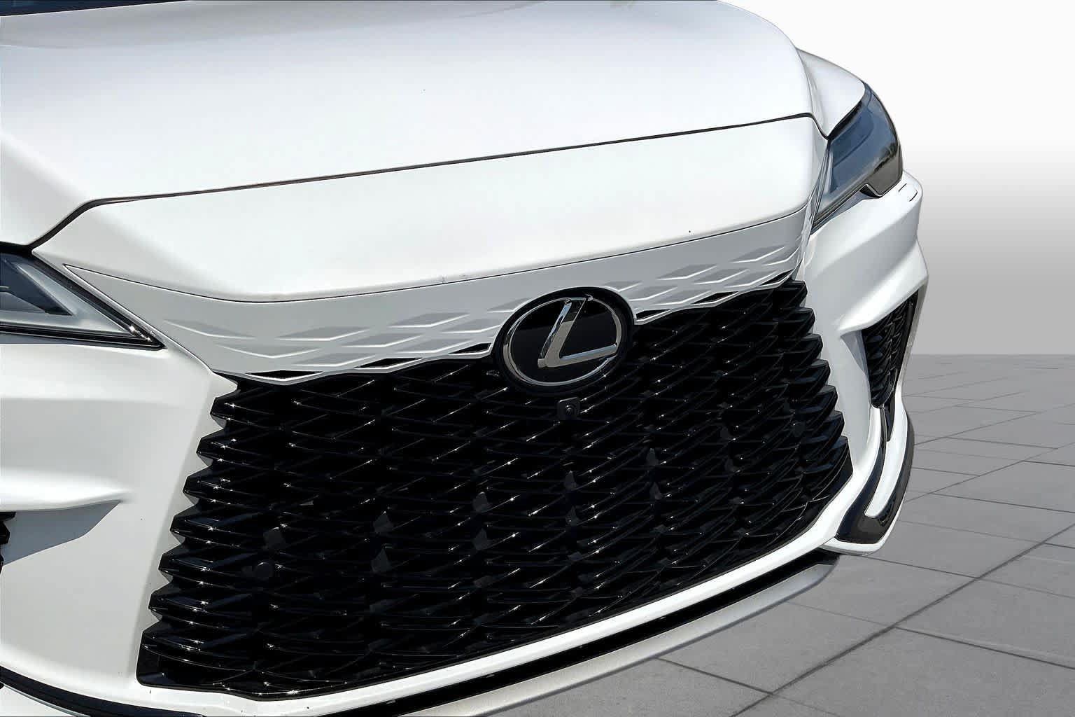 Used 2023 Lexus RX 500h F Sport w/ Accessory Package (2T) AWD/4WD image 30