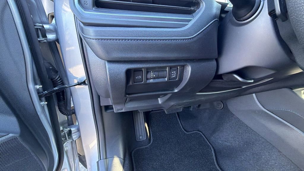 Used 2025 Subaru Forester Limited w/ Popular Package #1 image 31