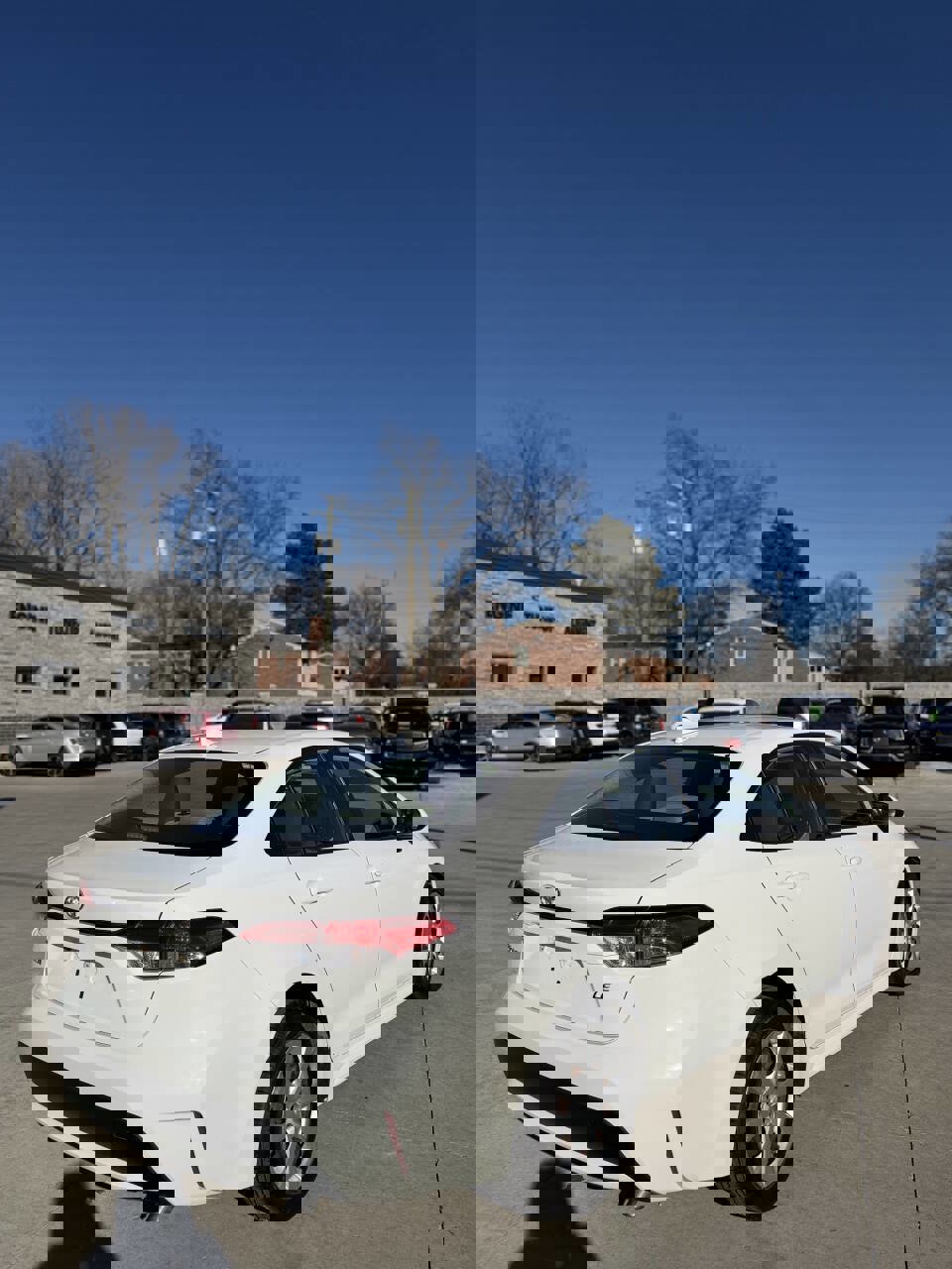 Used 2020 Toyota Corolla LE image 8