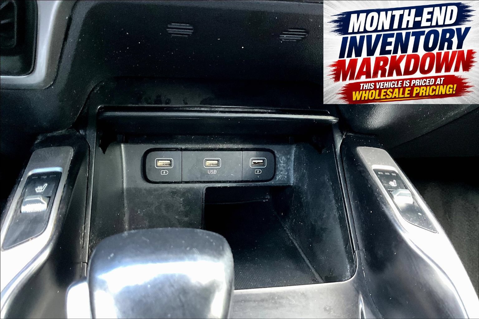 Used 2021 Kia Sorento S FWD image 19