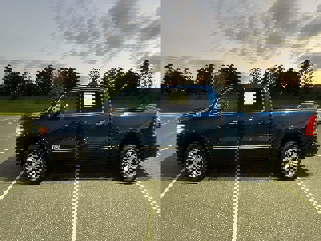 Used 2021 RAM 1500 Limited image 8