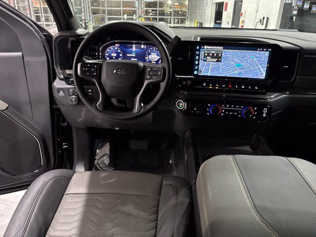 Used 2026 Chevrolet Silverado 2500 ZR2 AWD/4WD image 31
