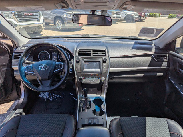Used 2016 Toyota Camry SE FWD image 21