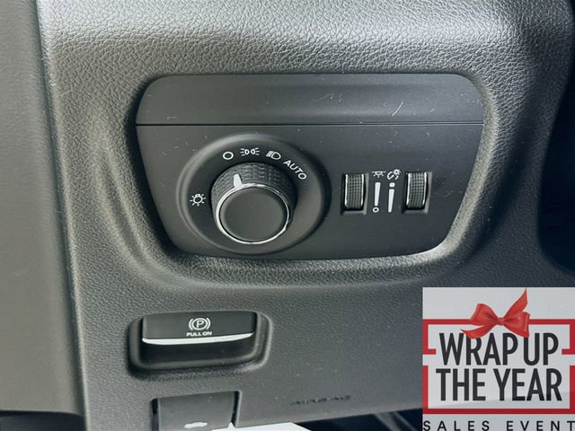 Used 2024 Jeep Grand Cherokee L Laredo image 10