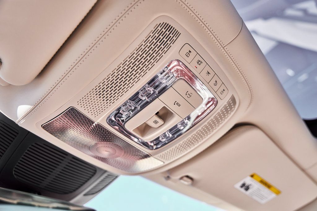 Used 2026 Mercedes-Benz Maybach GLS 600 4MATIC image 93