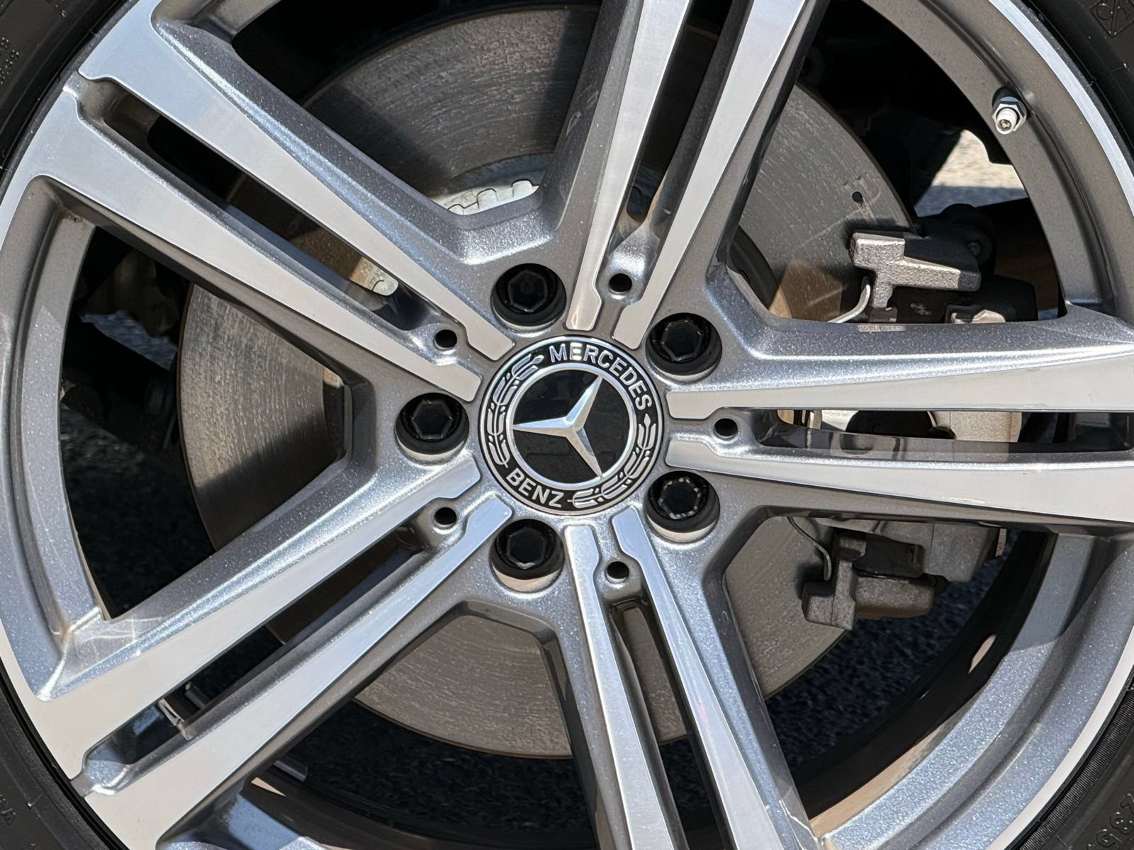 Used 2021 Mercedes-Benz GLC 300 image 21