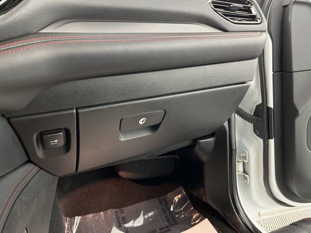 Used 2023 Dodge Durango GT image 38