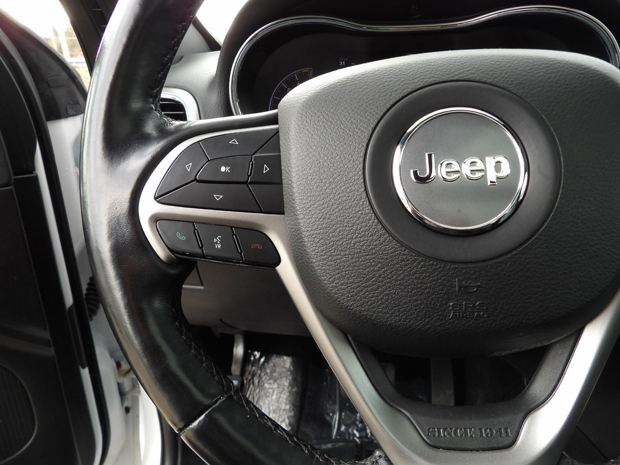 Used 2021 Jeep Grand Cherokee Limited image 62