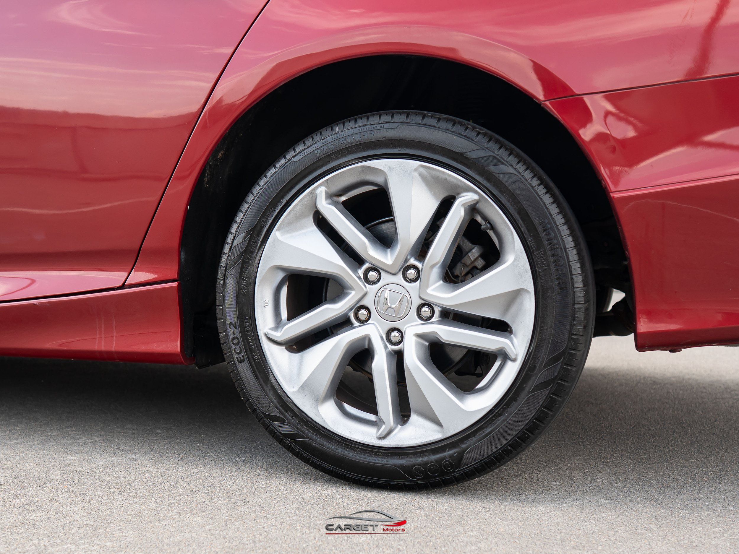 Used 2018 Honda Accord LX image 12