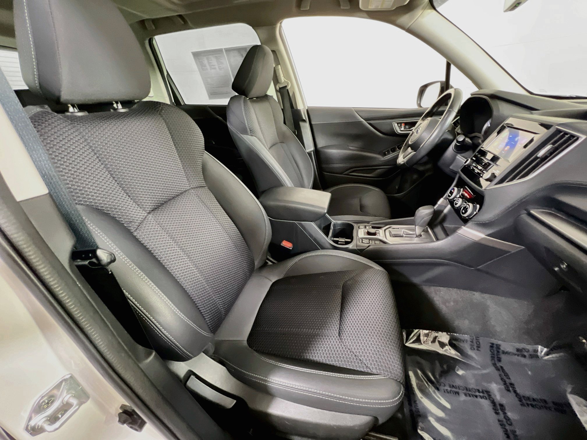 Used 2023 Subaru Forester Premium AWD/4WD image 27