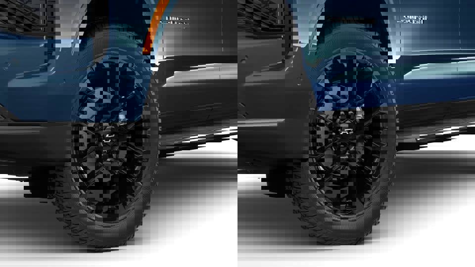 New 2026 Chevrolet Suburban Premier image 21