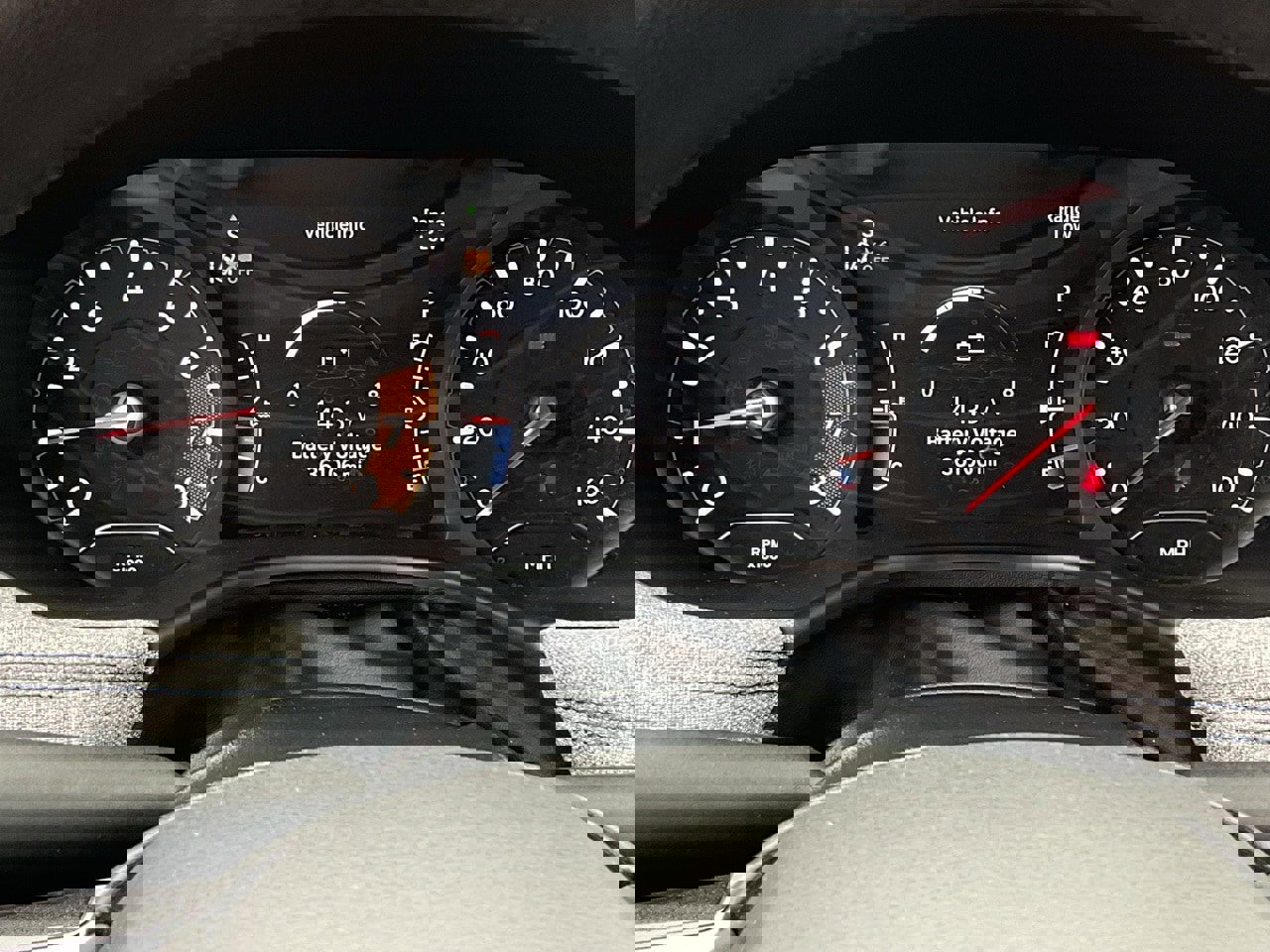 Used 2023 Jeep Compass Latitude image 21