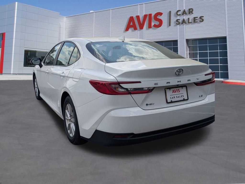 Used 2025 Toyota Camry LE FWD image 9