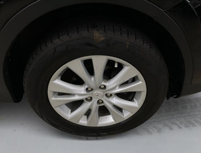 Used 2015 Toyota RAV4 Limited AWD/4WD image 17