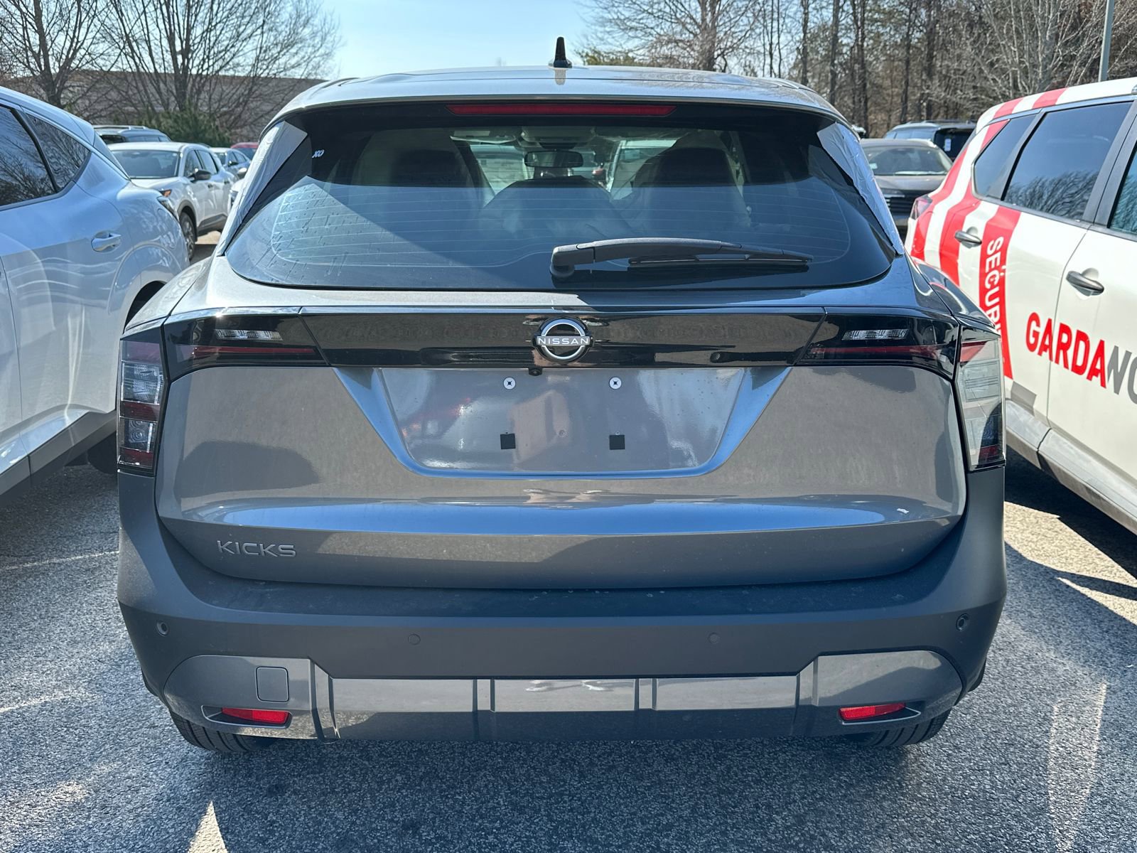 New 2026 Nissan Kicks S image 4
