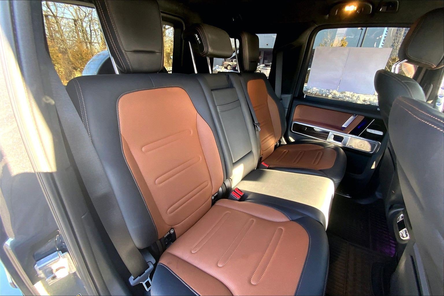 Used 2024 Mercedes-Benz G 550 image 19