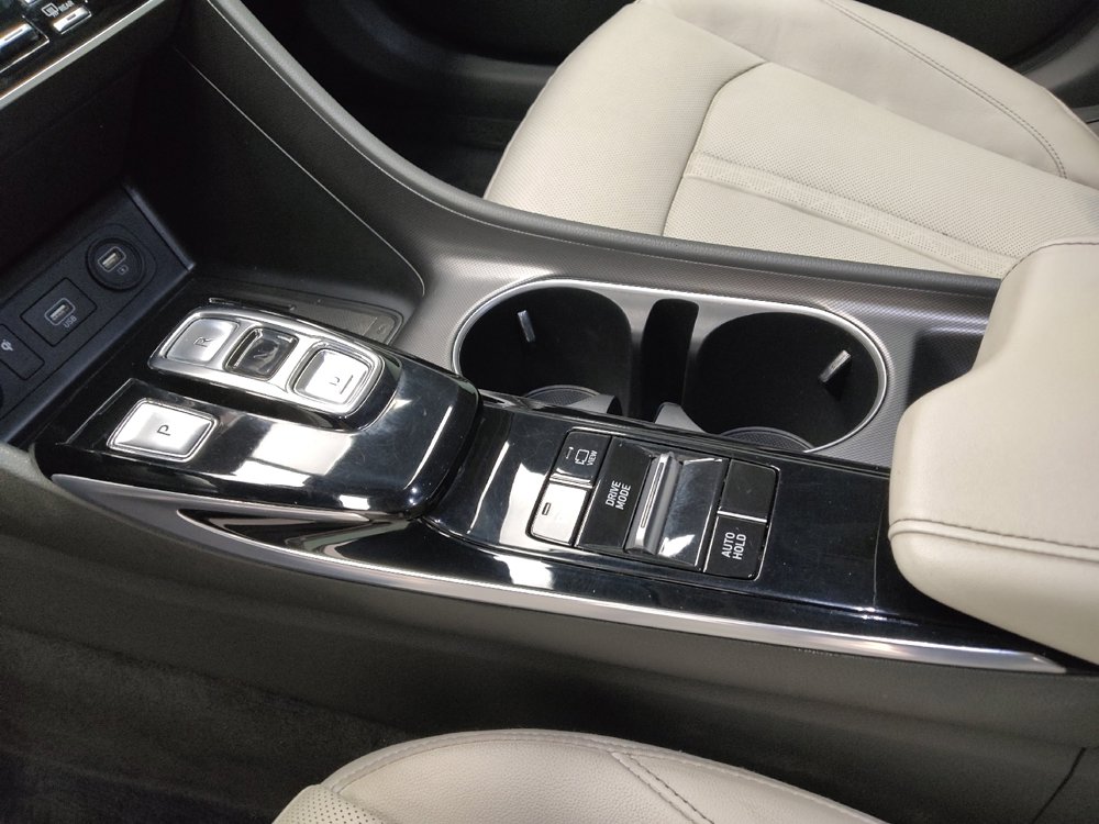 Used 2021 Hyundai Sonata Limited image 26
