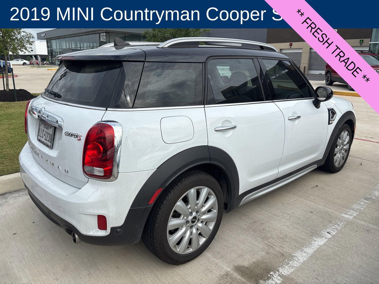 Used 2019 MINI Cooper Countryman S w/ Driver Assistance Package FWD image 2