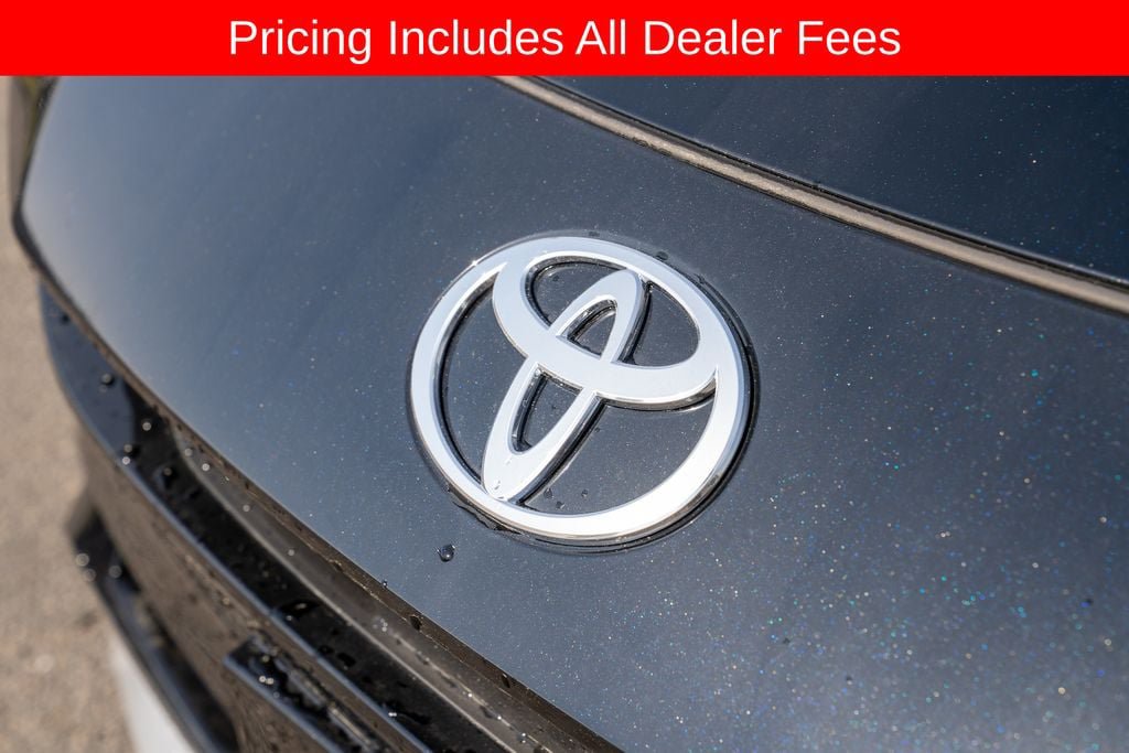 New 2026 Toyota Prius Plug-In Hybrid FWD image 3