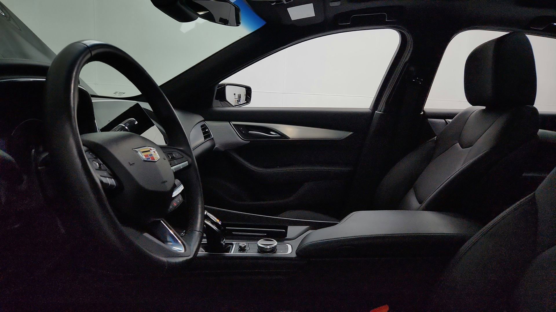 Used 2023 Cadillac CT5 Luxury w/ Sun And Sound Package AWD/4WD image 17