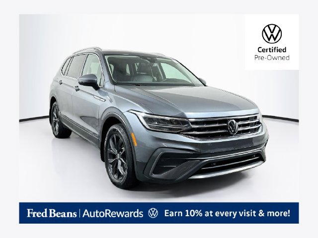 Certified 2024 Volkswagen Tiguan SE AWD/4WD image 1