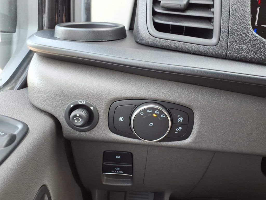 New 2026 Ford Transit 350 XL image 14