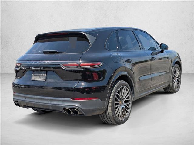 Used 2021 Porsche Cayenne S AWD/4WD image 5