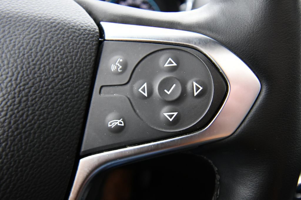 Used 2023 Chevrolet Traverse RS AWD/4WD image 25