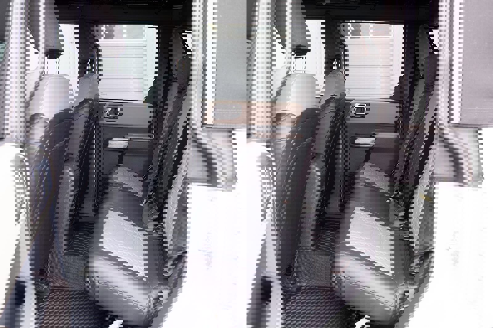 Used 2023 Ford Bronco Wildtrak image 17