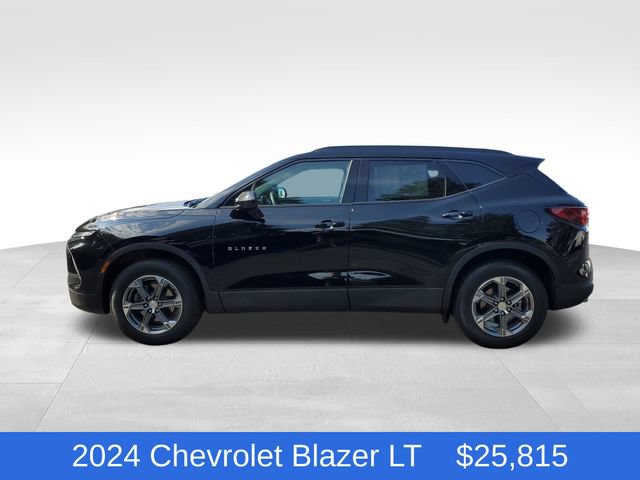 Certified 2024 Chevrolet Blazer LT w/ Convenience Package FWD image 2