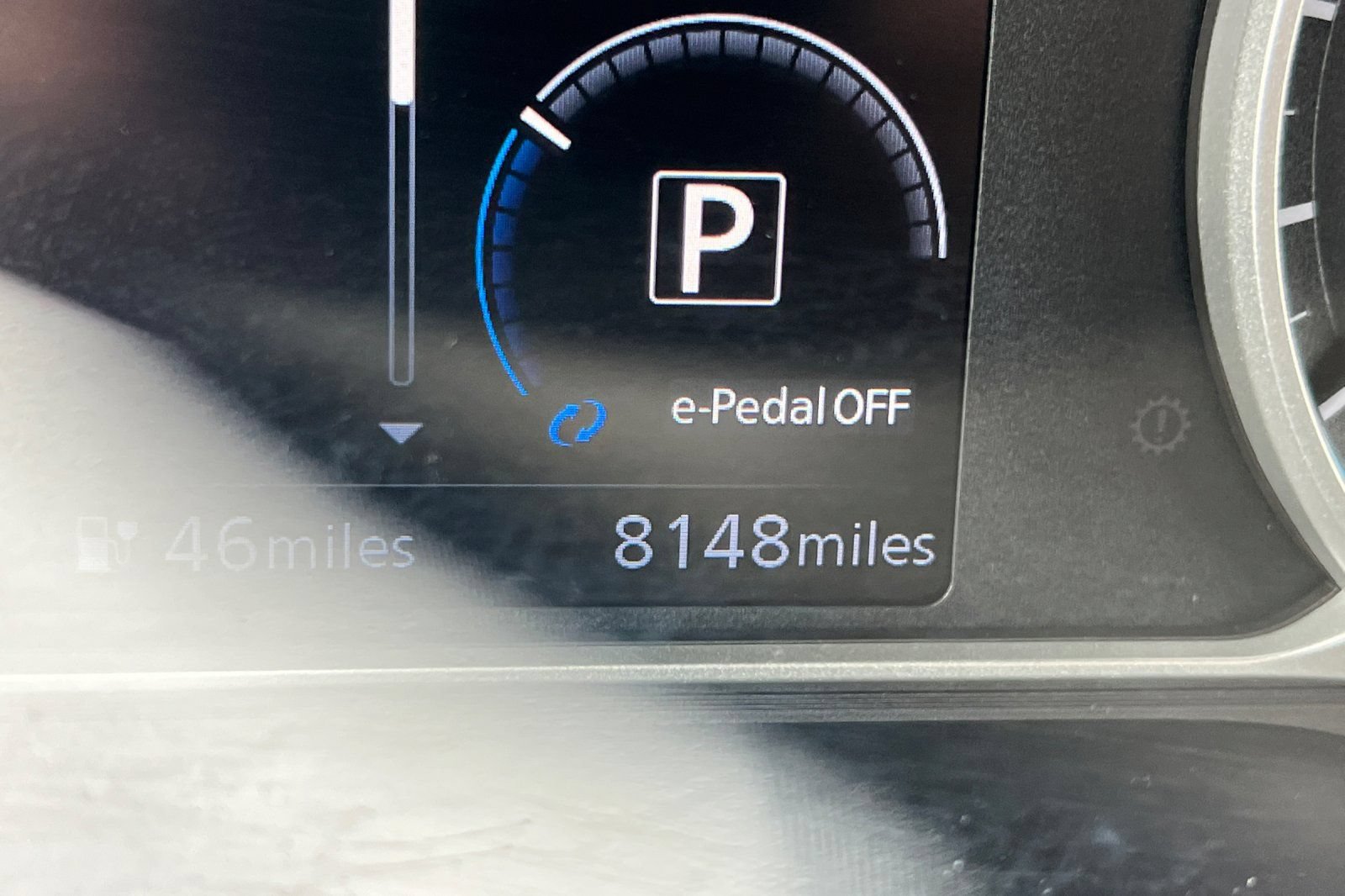 Certified 2025 Nissan Leaf S FWD image 30