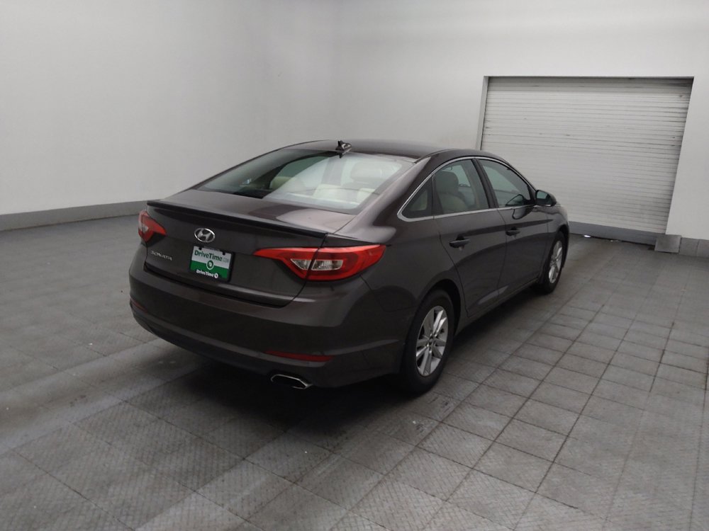 Used 2015 Hyundai Sonata SE w/ Winter Package FWD image 9