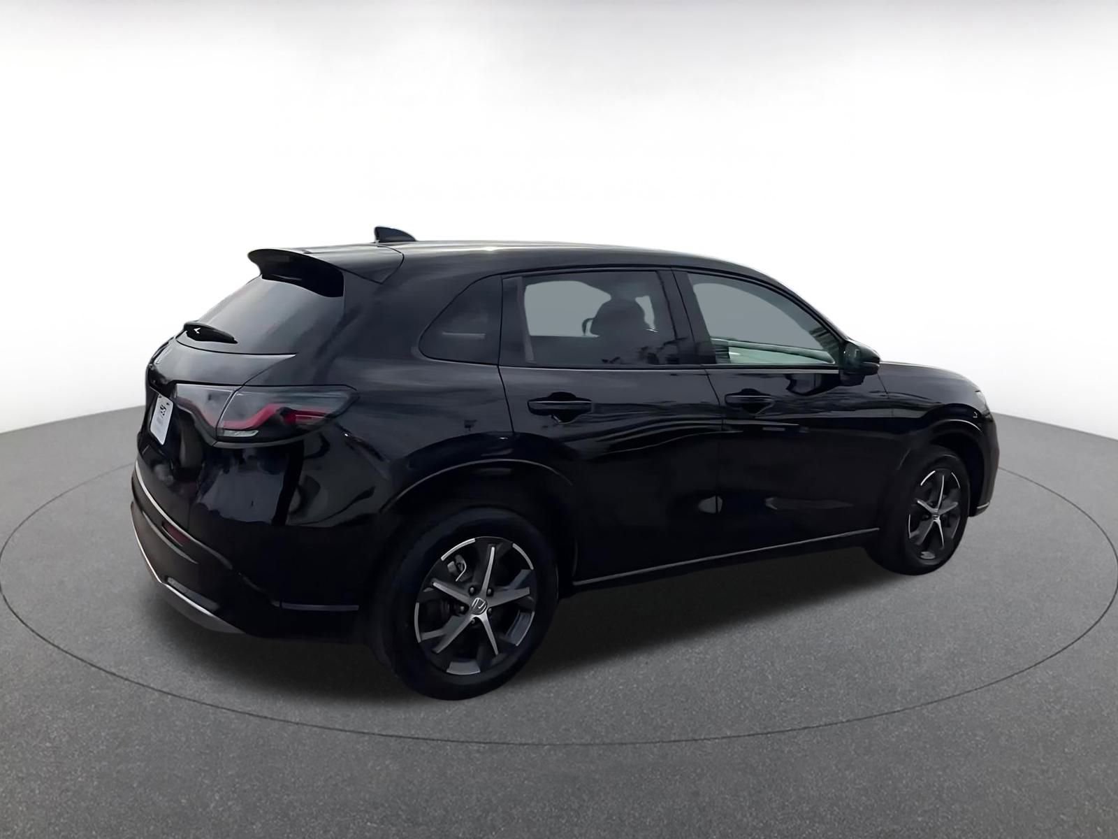 Used 2025 Honda HR-V EX-L image 15