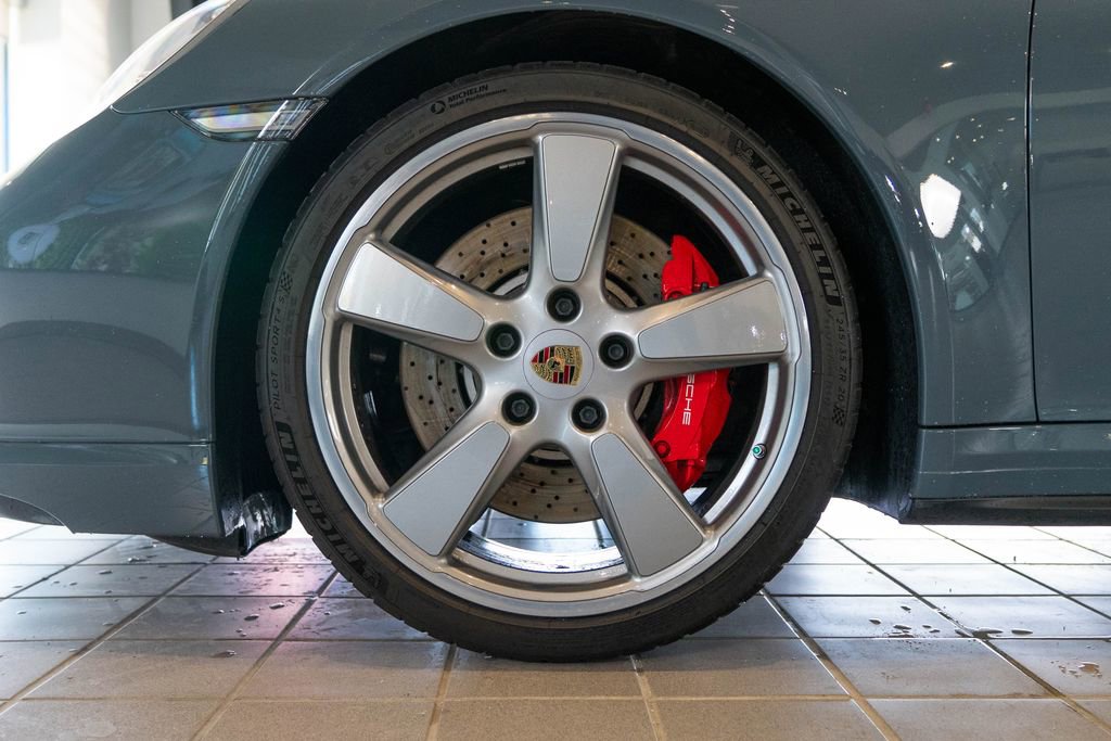 Certified 2018 Porsche 911 Turbo image 11